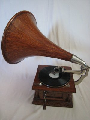 003-Deutche Gramophon (Tysk HMV).JPG.medium.jpeg