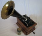 004-Edison Phonograph.JPG.small.jpeg